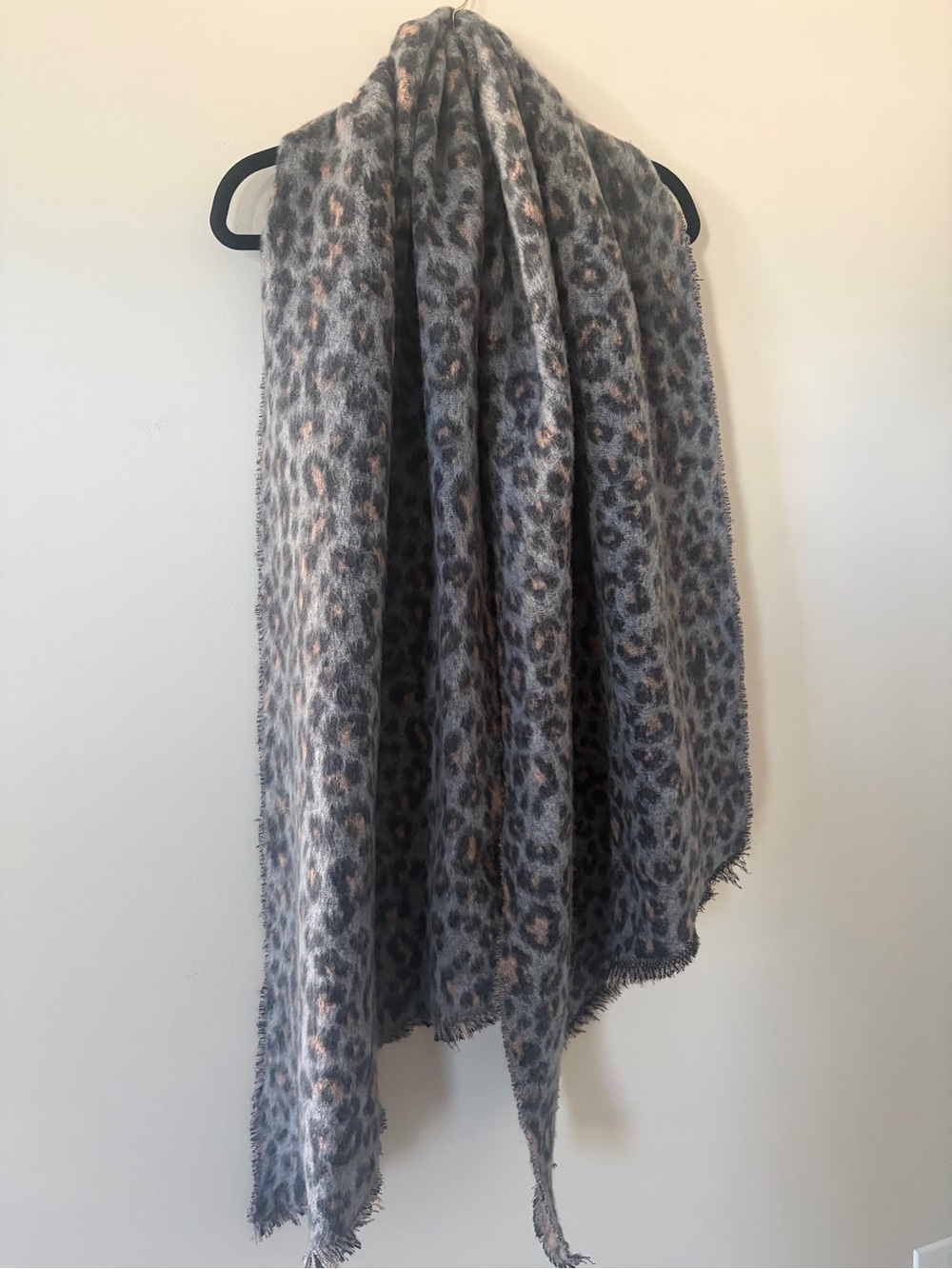 Cozy AE leopard print scarf